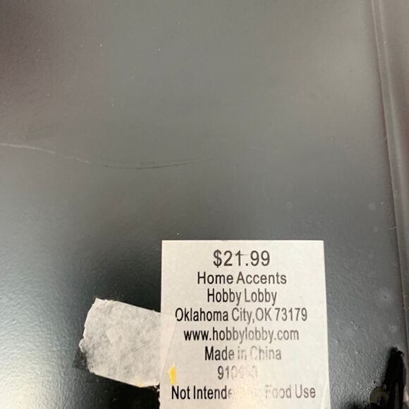 NWT Beautiful Set of Two Decorative Trays - Picture 2 of 4